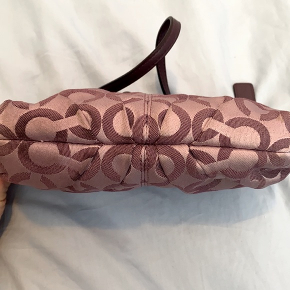 Coach purse/wristlet - Picture 6 of 12